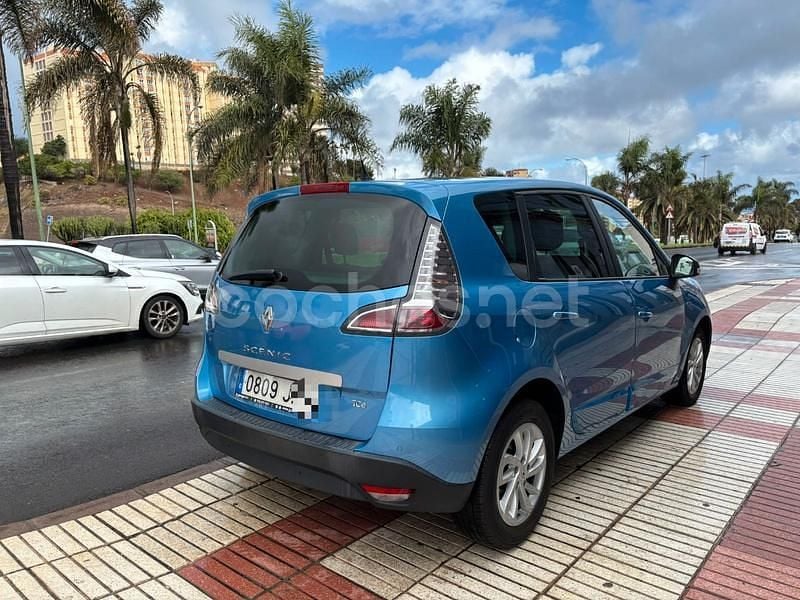 Usado Renault Scénic III Intens 130 CV (95 kW) 2016 Azul Monovolumen