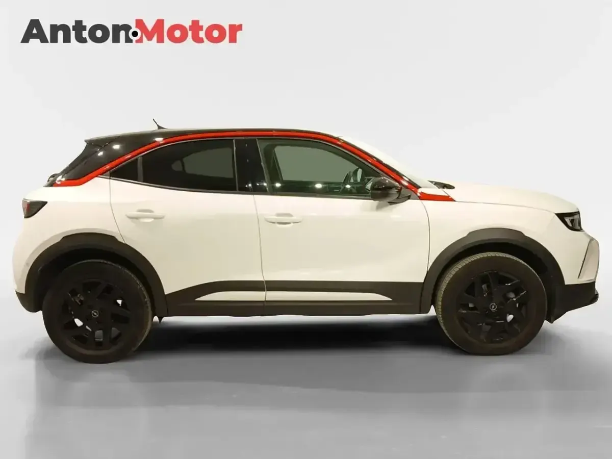 Usado Opel Mokka GS Line 130 CV (95 kW) 2021 Blanco SUV