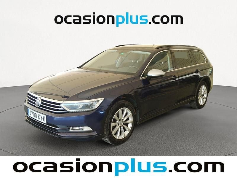 Usado VW Passat Advance 150 CV (110 kW) 2019 Azul Familiar