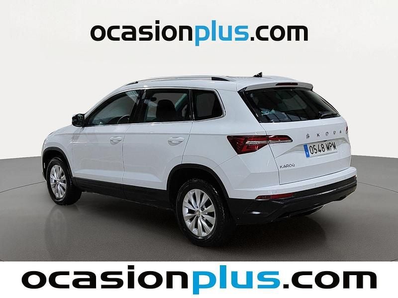 Usado Skoda Karoq Selection 116 CV (85 kW) 2024 Blanco SUV