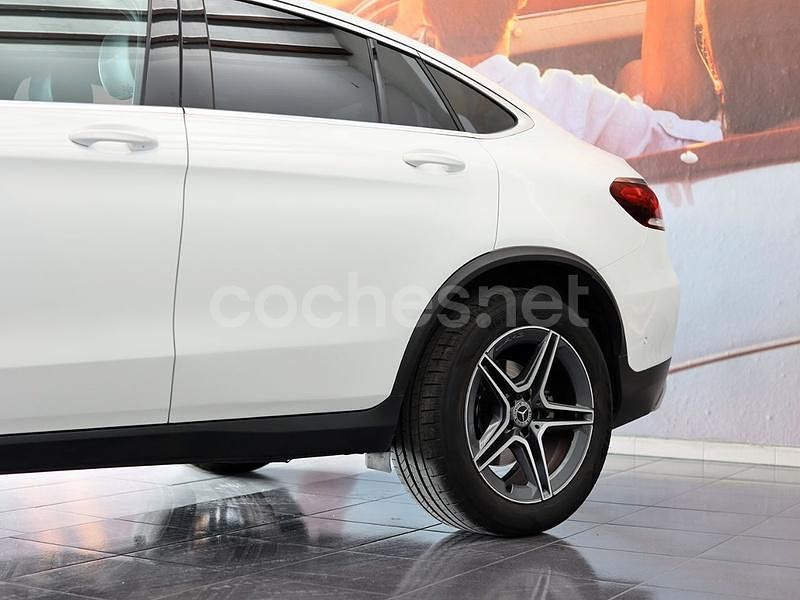 Usado Mercedes GLC200 163 CV (119 kW) 2020 Blanco SUV