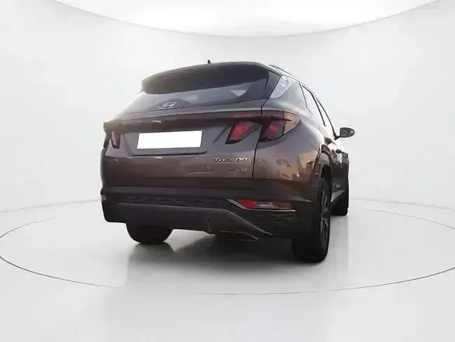 Usado Hyundai Tucson 230 CV (169 kW) 2022 Gris SUV