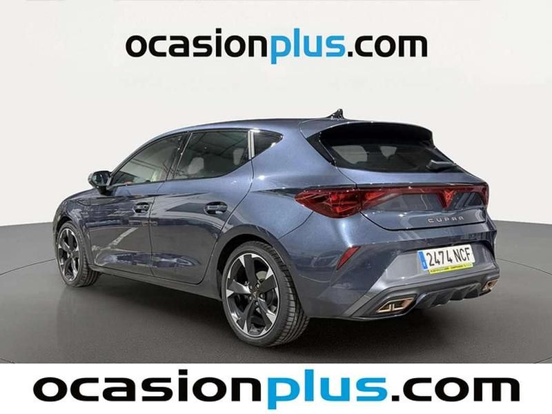 Usado Cupra Leon 150 CV (110 kW) 2025 Gris Utilitario