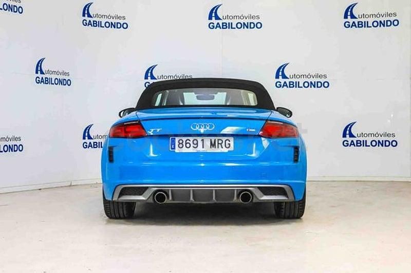 Usado Audi TT S-Line 197 CV (144 kW) 2019 Azul Descapotable