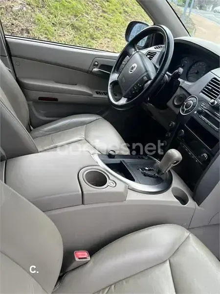 Usado SsangYong Kyron Limited 165 CV (121 kW) 2008 Negro SUV