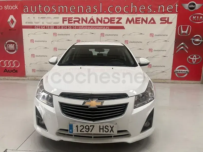 Usado Chevrolet Cruze LT 124 CV (91 kW) 2013 Blanco Berlina