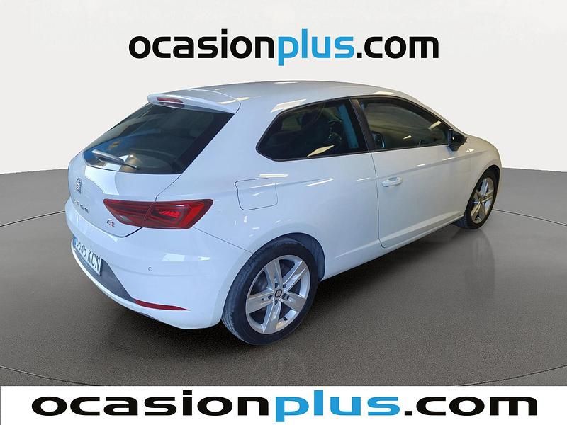 Usado Seat Leon FR 125 CV (91 kW) 2017 Blanco Utilitario
