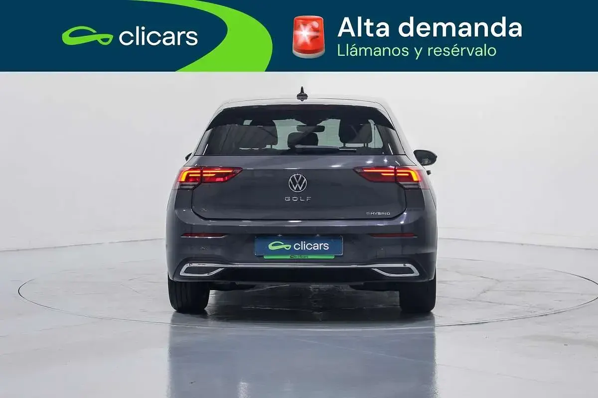 Usado VW Golf VIII 204 CV (150 kW) 2023 Gris Utilitario