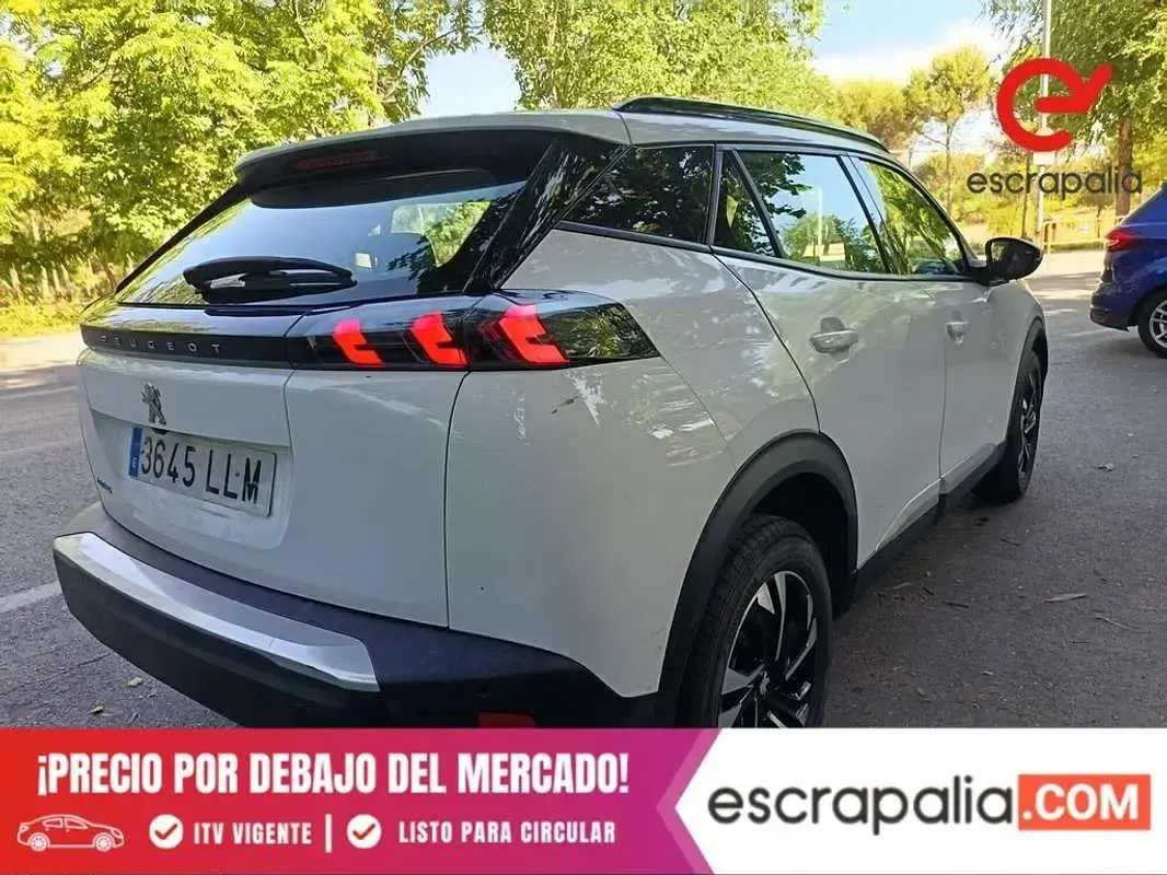 Usado Peugeot 2008 Allure 101 CV (74 kW) 2020 Blanco SUV