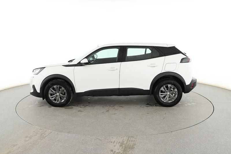 Usado Peugeot 2008 Active 101 CV (74 kW) 2021 Blanco SUV