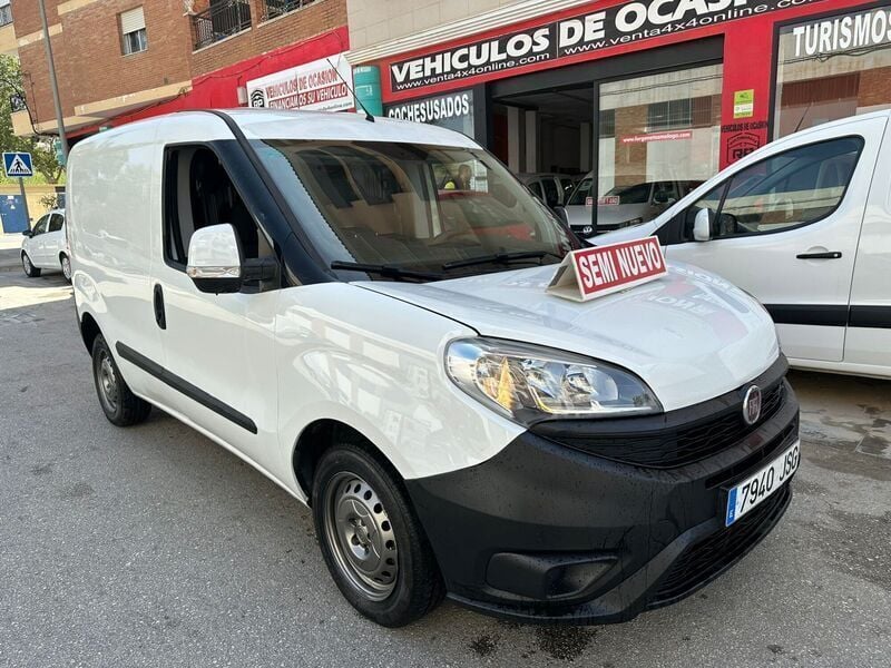 Blanco Usado 2016 Fiat Doblò Monovolumen | 6500 € (Buen precio) - Imagen 1/4