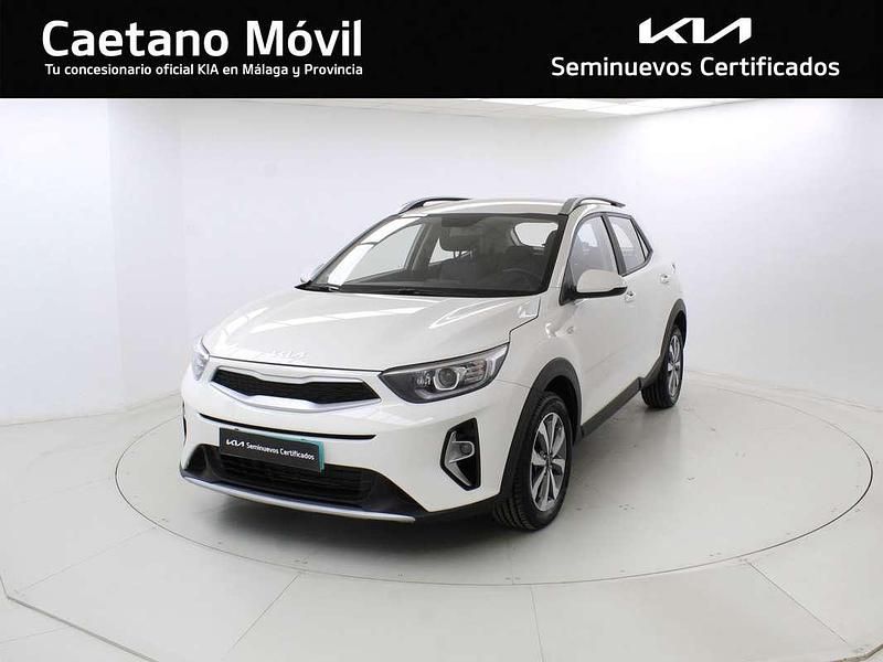 Blanco Usado 2023 Kia Stonic SUV | 14.490 € (Precio justo) - Imagen 1/4