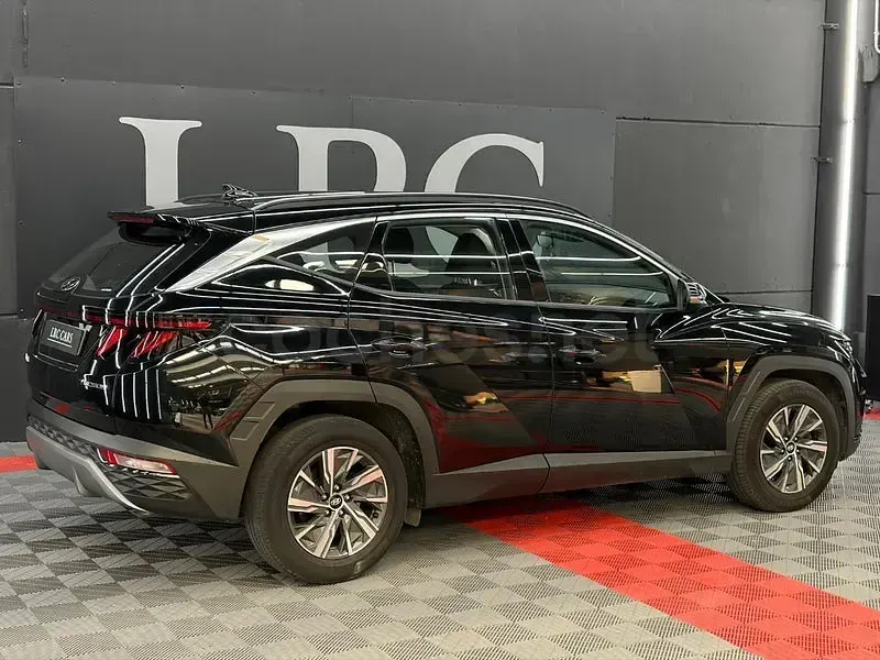 Usado Hyundai Tucson 150 CV (110 kW) 2021 Negro SUV