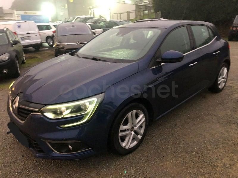 Usado Renault Mégane IV Business 115 CV (84 kW) 2019 Azul Berlina