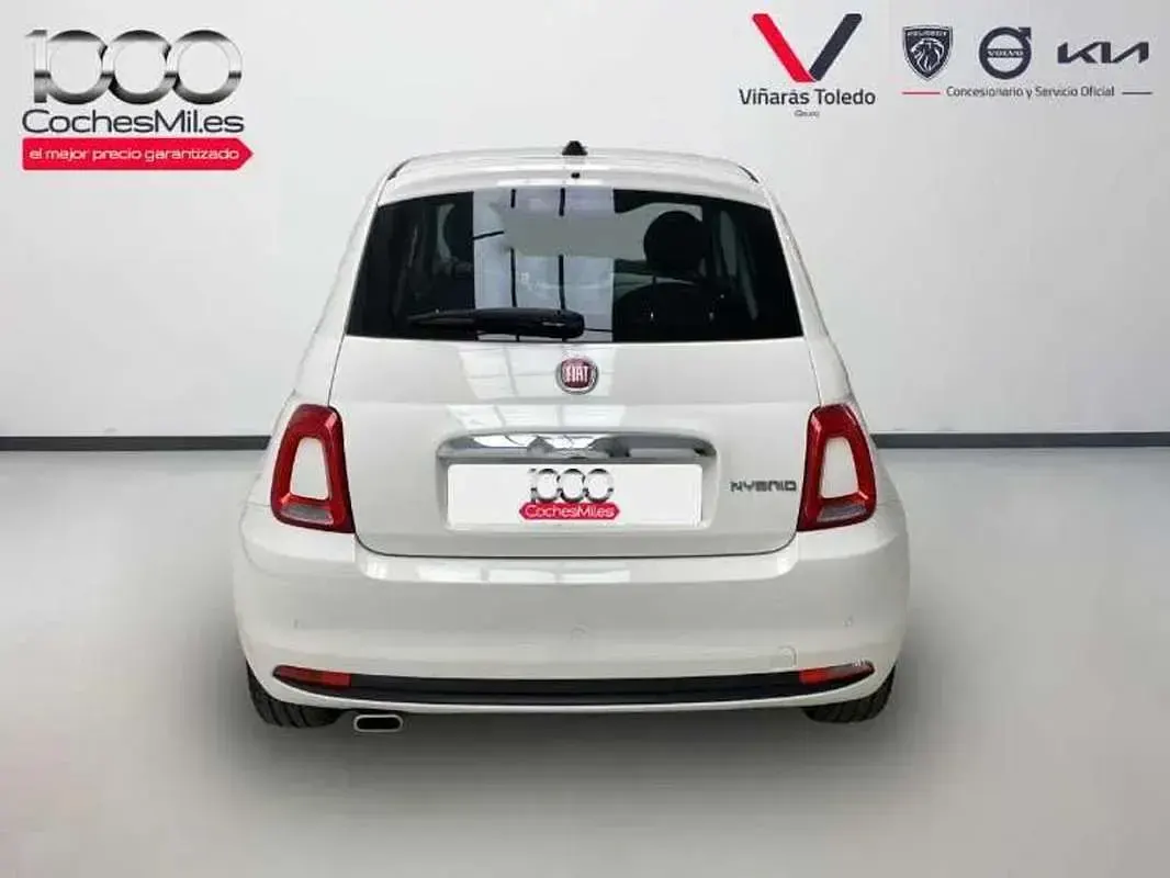 Usado Fiat 500 Dolcevita 71 CV (52 kW) 2023 Blanco Utilitario