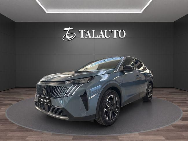 Usado Peugeot 3008 Allure 136 CV (100 kW) 2024 Azul SUV