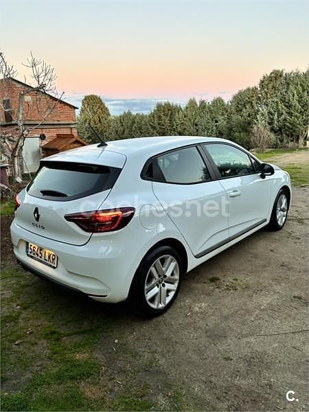 Usado Renault Clio V Intens 100 CV (73 kW) 2020 Blanco Berlina