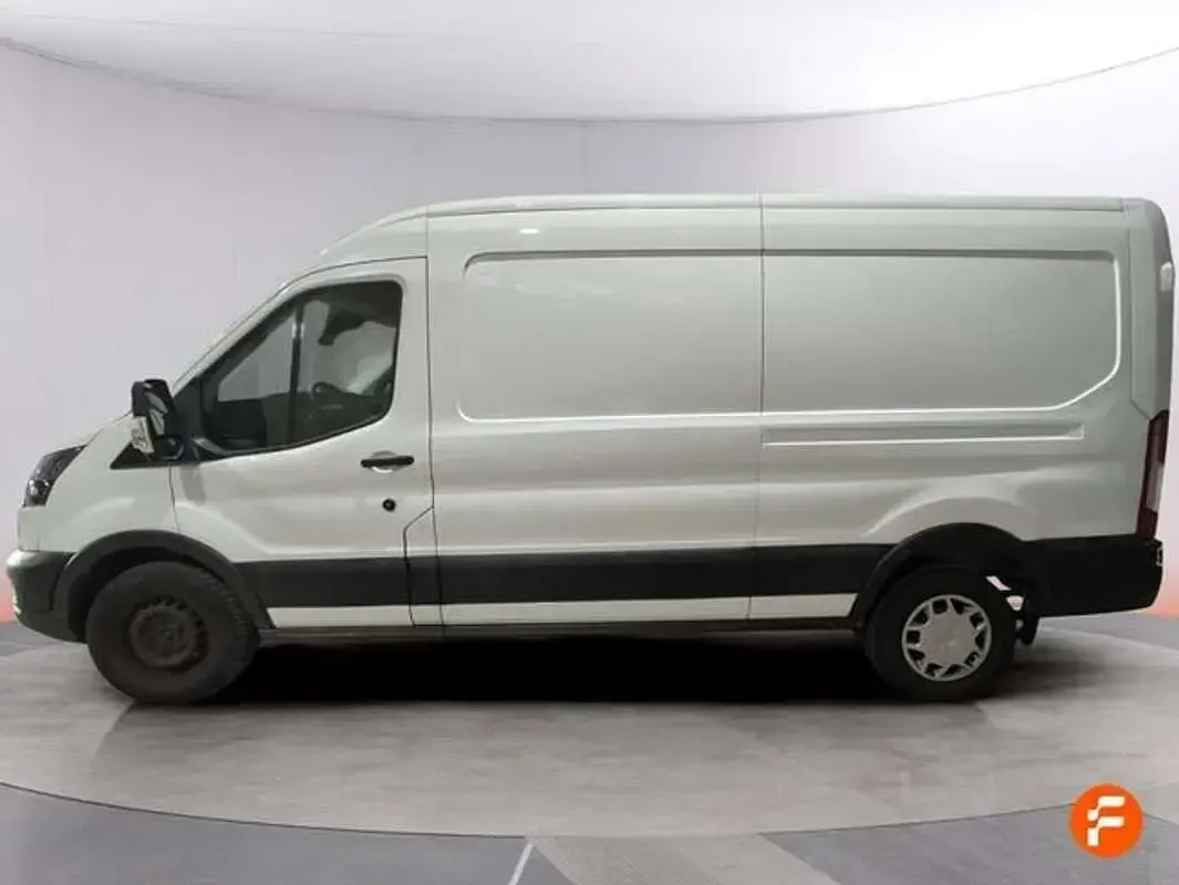 Usado Ford Transit Trend 131 CV (96 kW) 2023 Blanco Van