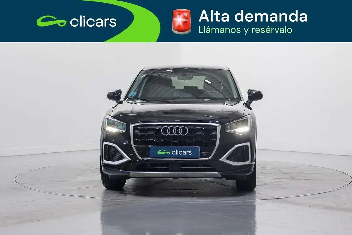 Usado Audi Q2 Advanced Plus 116 CV (85 kW) 2021 Negro SUV
