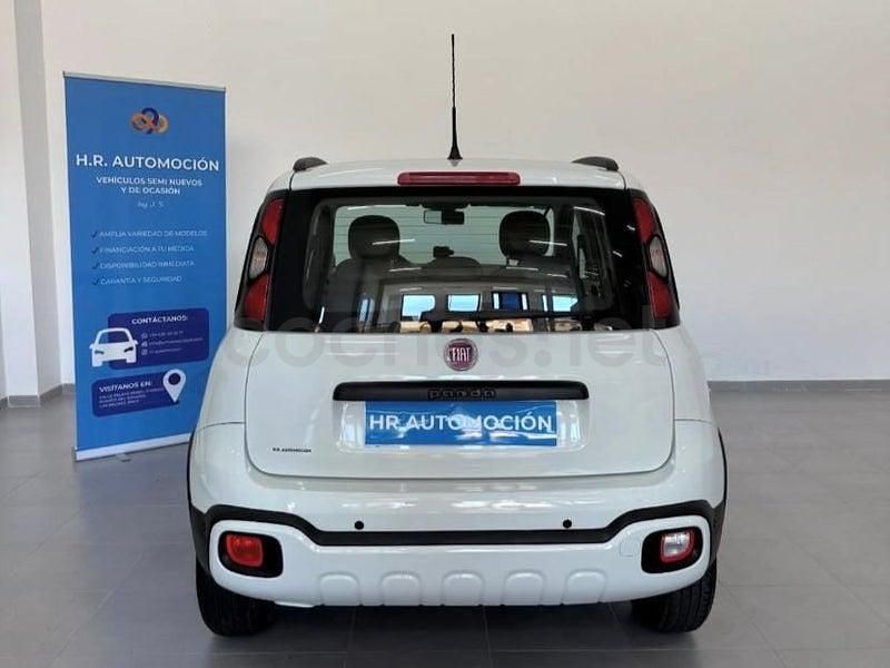 Usado Fiat Panda Cross Cross 69 CV (50 kW) 2019 Blanco Utilitario