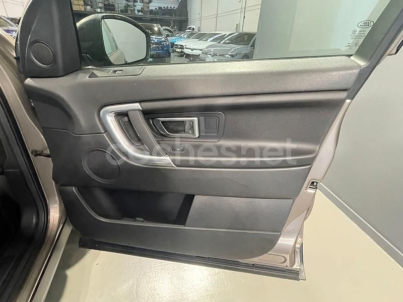 Usado Land Rover Discovery Sport HSE 180 CV (132 kW) 2016 Marrón SUV