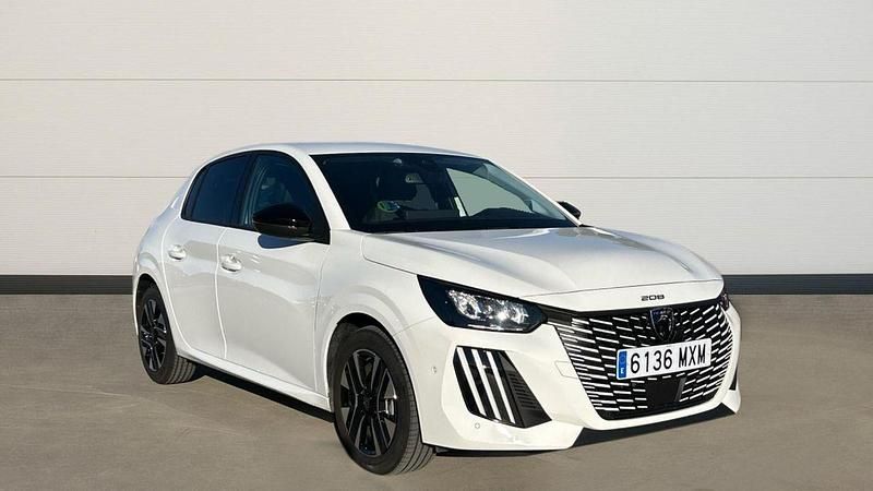 Usado Peugeot 208 Allure 100 CV (73 kW) 2024 Blanco Utilitario