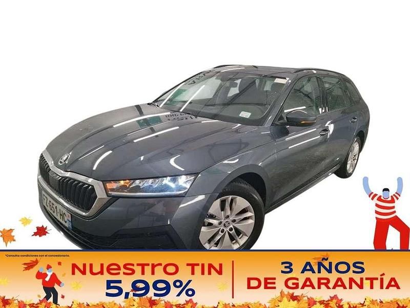 Gris Usado 2021 Skoda Octavia Ambition Familiar | 16.176 € (Precio justo) - Imagen 1/2