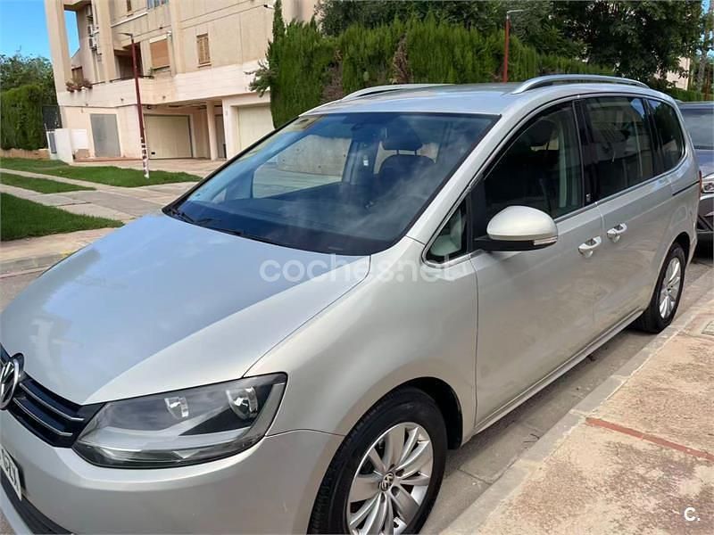 Usado VW Sharan Advance 170 CV (125 kW) 2010 Gris / plata Monovolumen