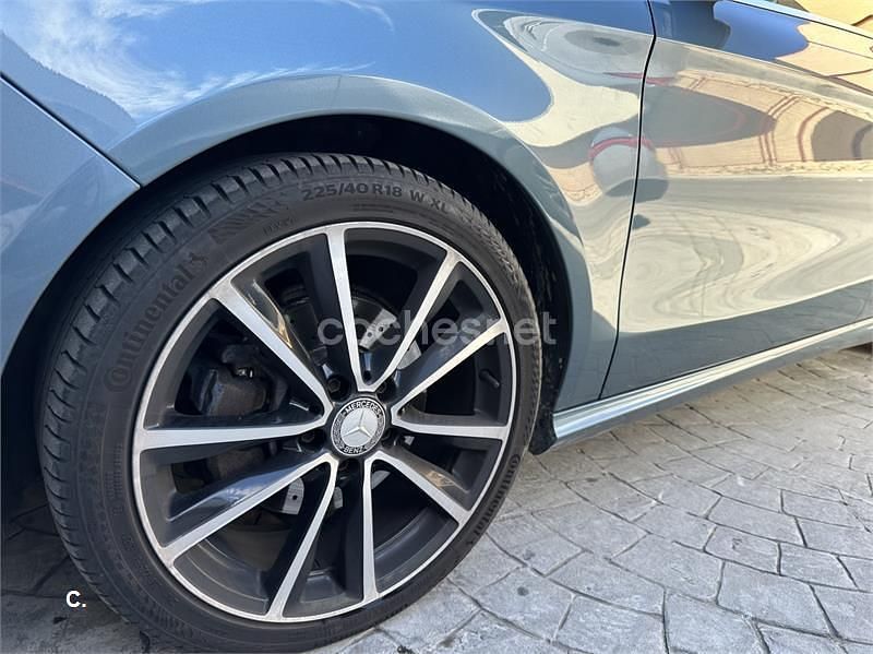 Usado Mercedes CLA200 Urban 156 CV (114 kW) 2013 Azul Berlina