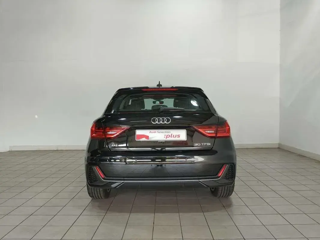 Usado Audi A1 Sportback 116 CV (85 kW) 2025 Negro Utilitario
