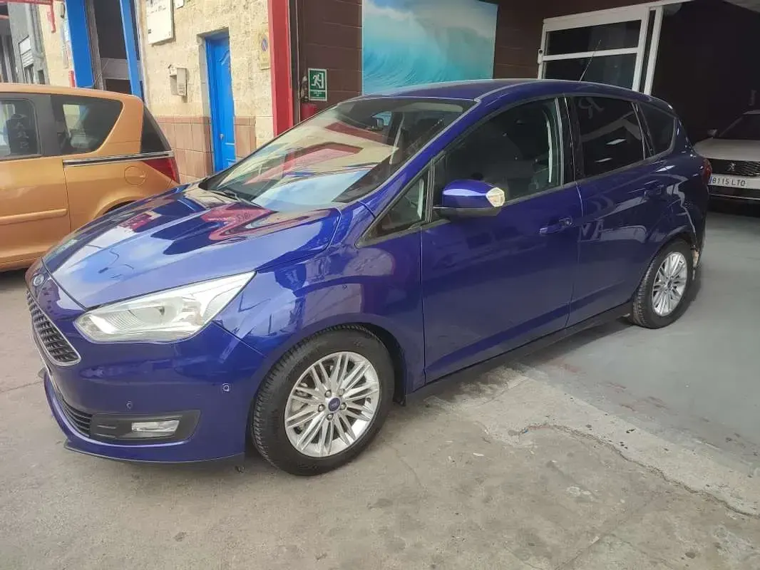 Usado Ford C-MAX Trend 125 CV (91 kW) 2016 Azul Monovolumen
