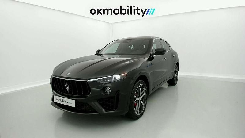 Negro Usado 2022 Maserati Levante GT SUV | 66.510 € (Precio justo) - Imagen 1/4