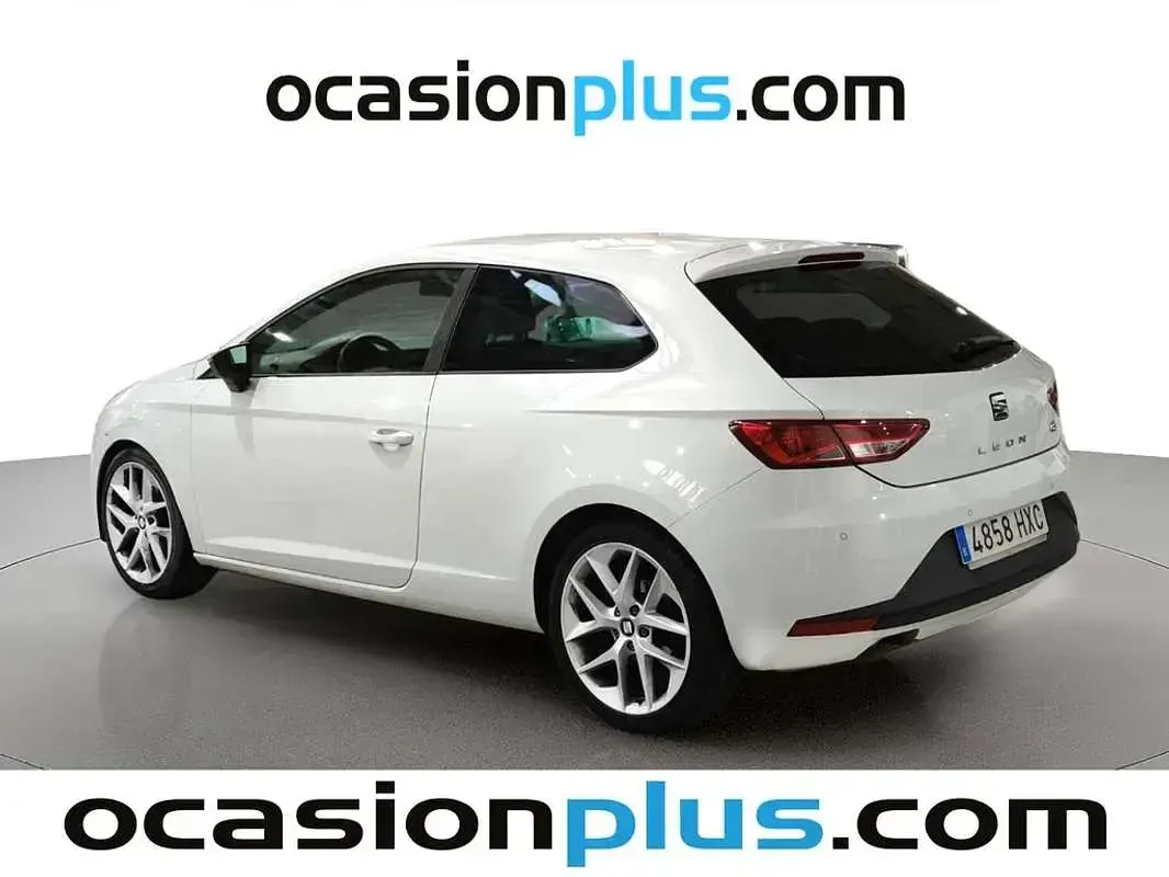 Usado Seat Leon SC FR 140 CV (102 kW) 2014 Blanco Utilitario