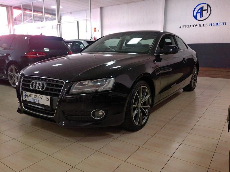 Usado Audi A5 S-Line 211 CV (155 kW) 2009 Negro Utilitario