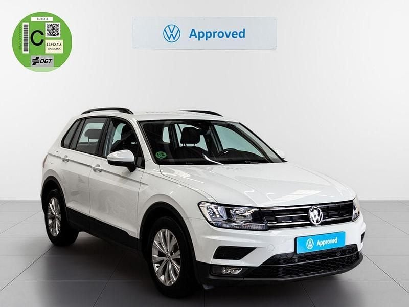 Usado VW Tiguan Edition 116 CV (85 kW) 2018 Blanco SUV