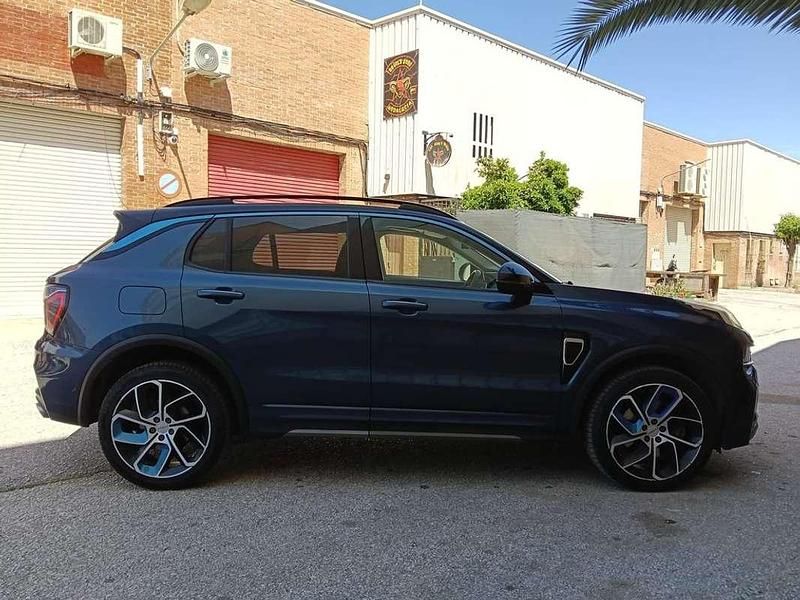 Usado Lynk & Co 01 261 CV (191 kW) 2021 Azul SUV