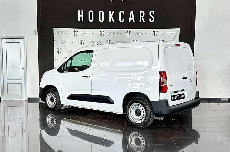 Usado Opel Combo 102 CV (75 kW) 2021 Blanco Monovolumen