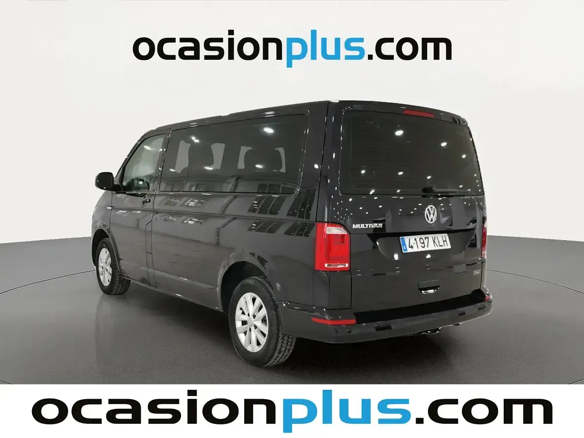 Usado VW Multivan 150 CV (110 kW) 2018 Negro Monovolumen