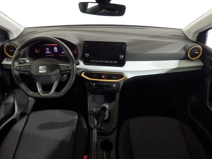 Usado Seat Ibiza Style 80 CV (58 kW) 2025 Gris Utilitario