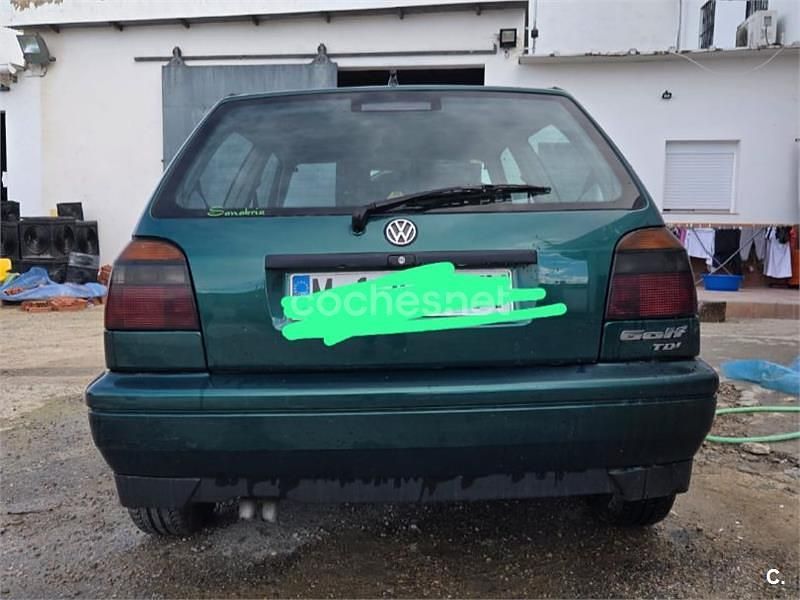 Usado VW Golf III Conceptline 90 CV (66 kW) 1997 Verde Berlina