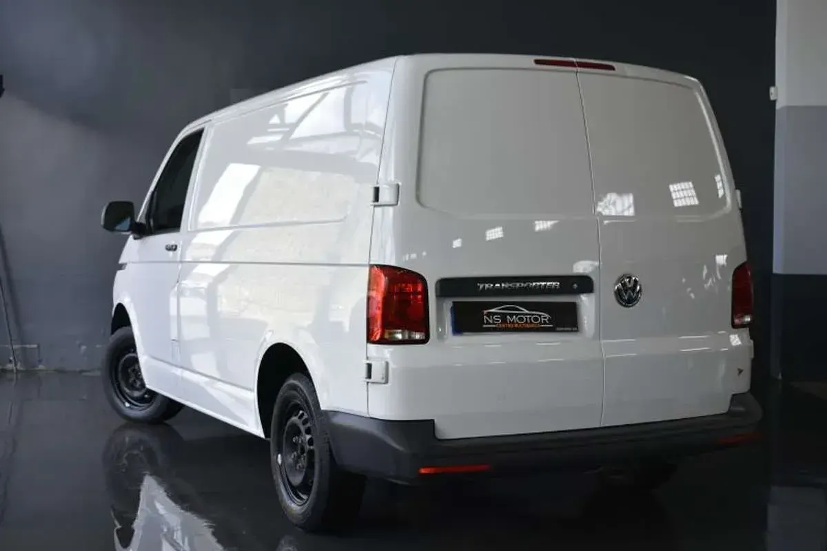 Usado VW T6.1 110 CV (80 kW) 2023 Blanco Van