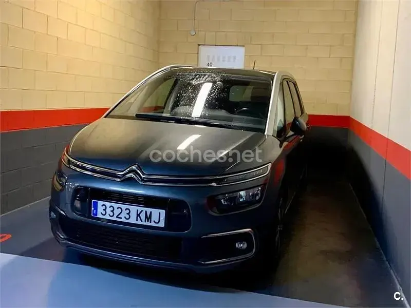 Usado Citroën C4 SpaceTourer Shine 150 CV (110 kW) 2018 Gris / plata Monovolumen