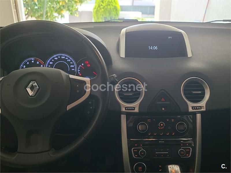 Usado Renault Koleos LIMITED 150 CV (110 kW) 2015 Blanco SUV