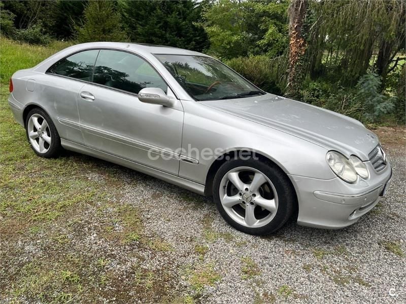 Gris / plata Usado 2003 Mercedes CLK270 Elegance Coupe | 4500 € (Precio justo) - Imagen 1/4