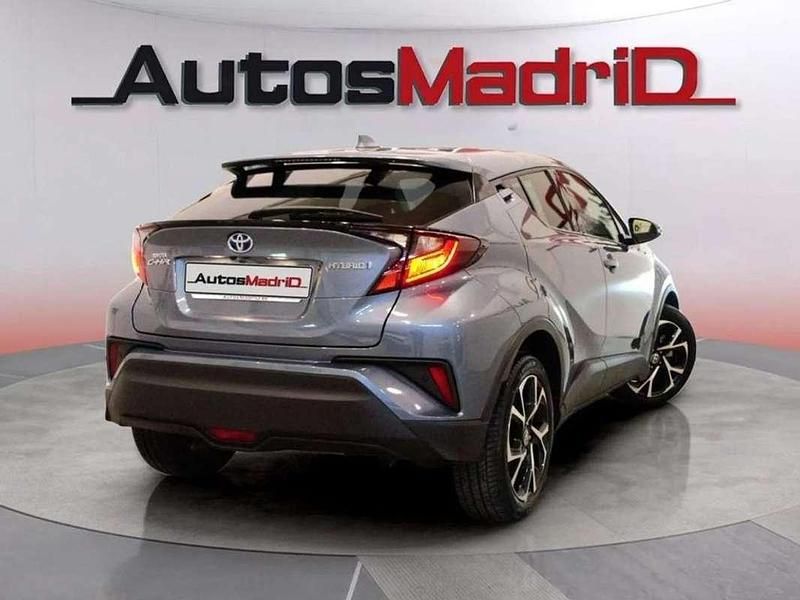 Usado Toyota C-HR Advance 122 CV (89 kW) 2021 Gris / plata SUV