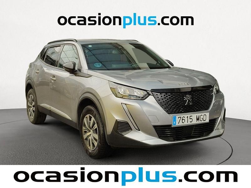 Usado Peugeot 2008 Allure 131 CV (96 kW) 2023 Gris SUV