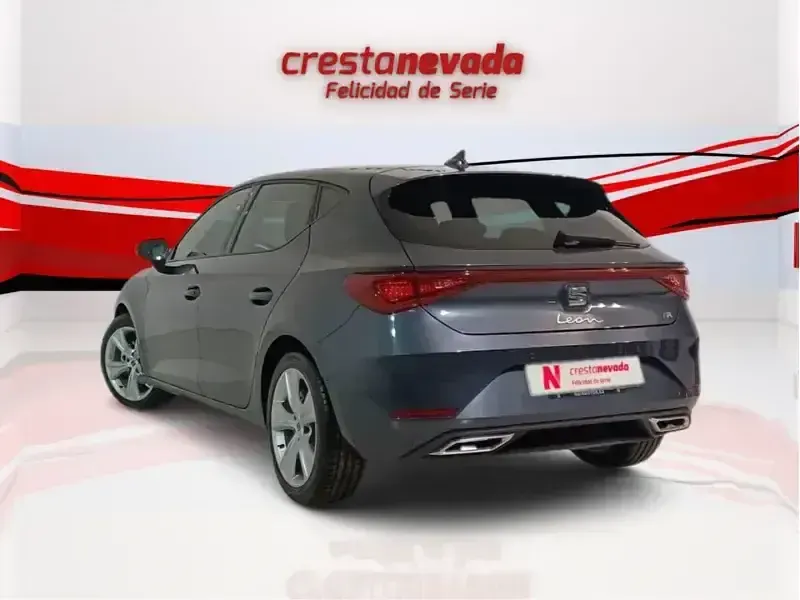 Usado Seat Leon Style 150 CV (110 kW) 2024