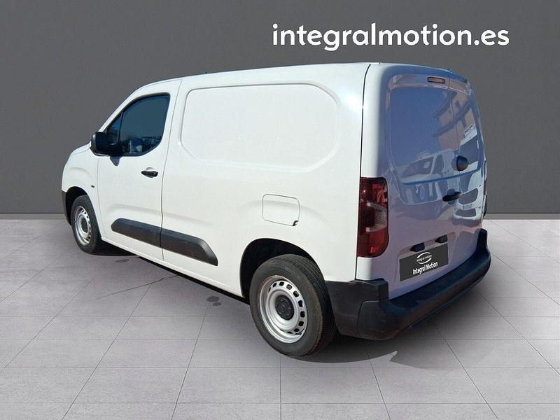 Usado Toyota Proace City City 76 CV (55 kW) 2021 Blanco Monovolumen