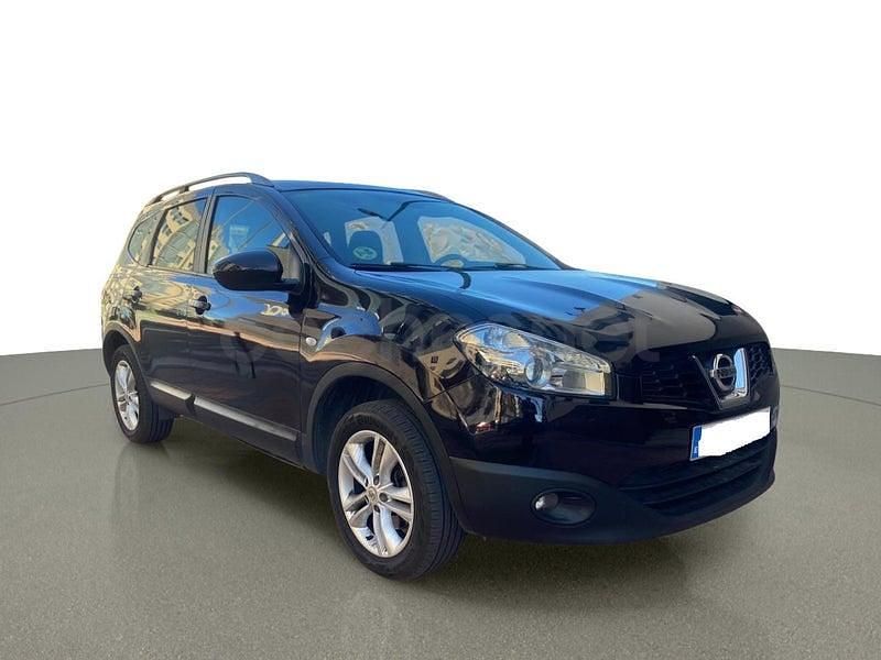 Usado Nissan Qashqai +2 Acenta 106 HP (77 kW) 2010 Preto SUV