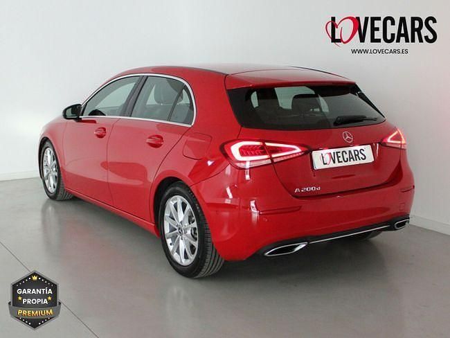 Usado Mercedes A200 150 CV (110 kW) 2020 Rojo Berlina